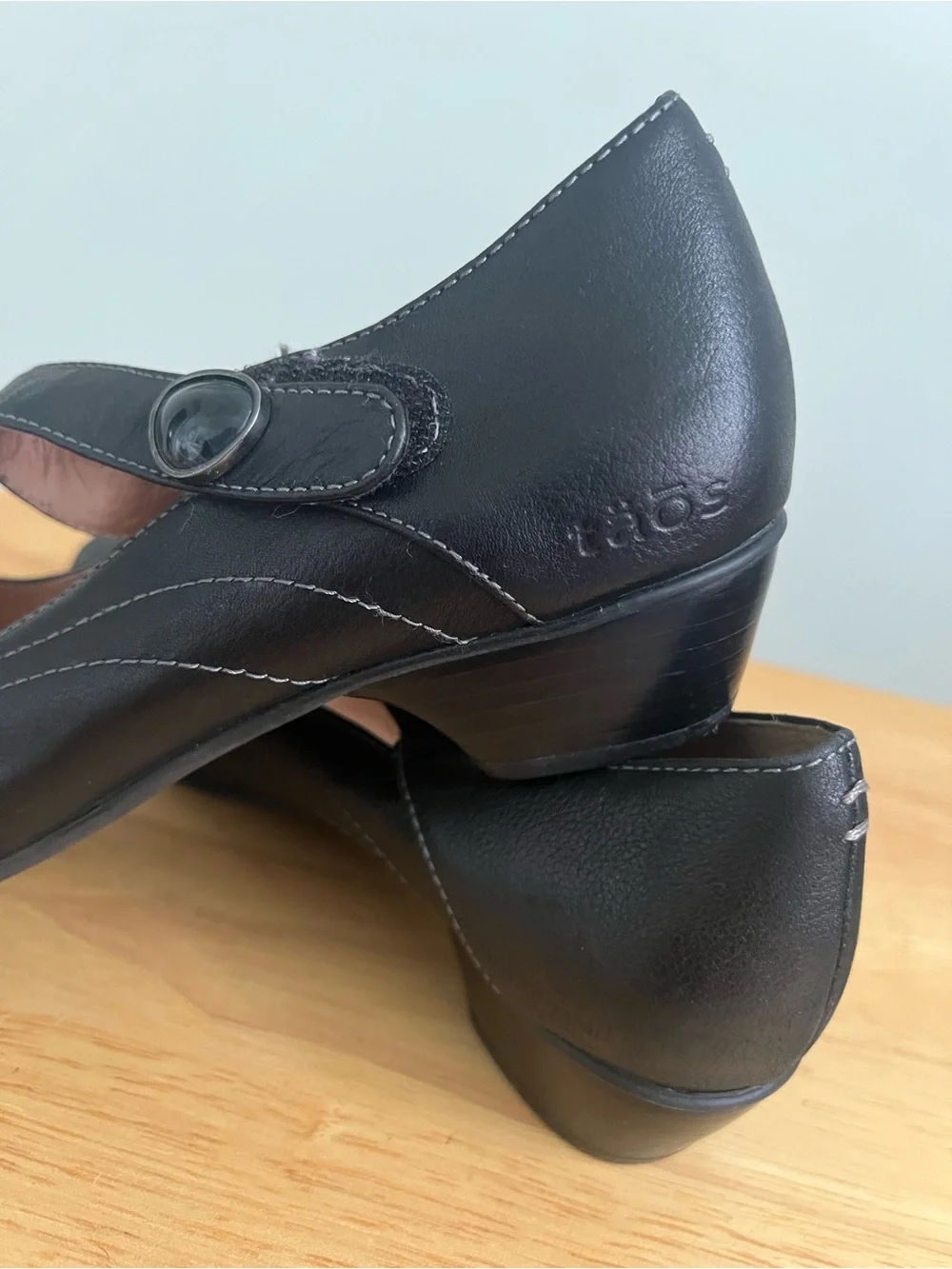 Taos Footwear Black Leather Mary Jane Flats with Button Strap